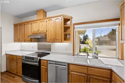 191 NW Rachel Lynn Way, Roseburg, OR 97471 - Photo 12