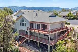 191 NW Rachel Lynn Wy, Roseburg, OR 97471 - Photo 2