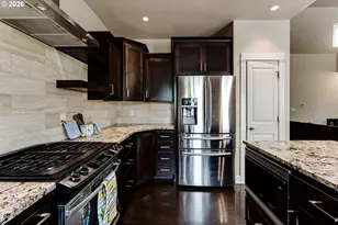 4452 Wendover St, Eugene, OR 97404 - Photo 6
