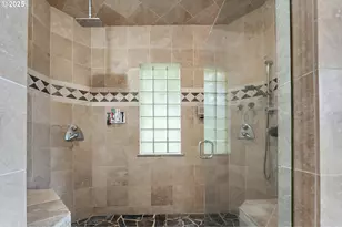 34160 SW Peaks View Dr, Hillsboro, OR 97123 - Photo 18