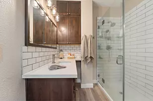 34160 SW Peaks View Dr, Hillsboro, OR 97123 - Photo 42