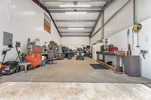 34160 SW Peaks View Dr, Hillsboro, OR 97123 - Photo 44