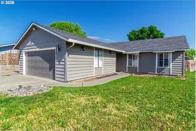 720 W Johns Ave, Hermiston, OR 97838 - Photo 1