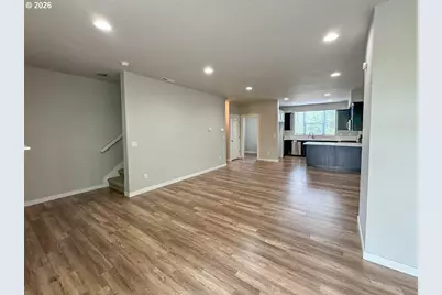 493 NE Liberty Ave, Gresham, OR 97030 - Photo 4