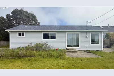 6 Eden Ln, Florence, OR 97439 - Photo 1