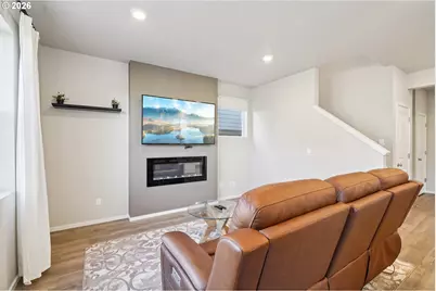 3737 SW Redfern Ave, Gresham, OR 97080 - Photo 4