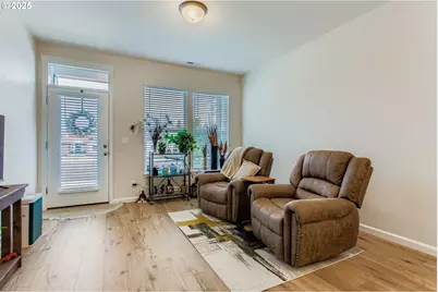 3659 SW 209th Ave, Hillsboro, OR 97123 - Photo 6