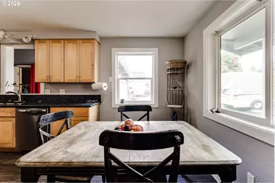 24970 Hunter Ave, Veneta, OR 97487 - Photo 4