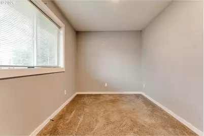 24970 Hunter Ave, Veneta, OR 97487 - Photo 22