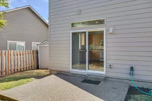 1422 NE 18th Pl, Canby, OR 97013 - Photo 32