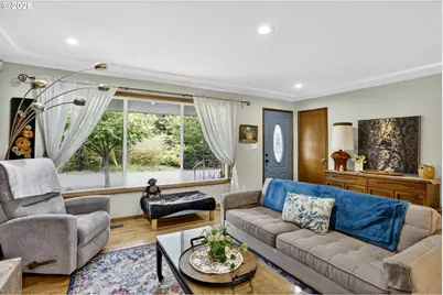 1940 NE 142nd Ave, Portland, OR 97230 - Photo 4