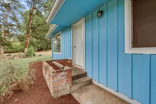 16731 S Harding Rd, Oregon City, OR 97045 - Photo 4