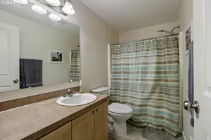 1870 Lakeview Dr, Sutherlin, OR 97479 - Photo 40