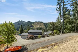 1870 Lakeview Dr, Sutherlin, OR 97479 - Photo 4