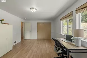 1870 Lakeview Dr, Sutherlin, OR 97479 - Photo 34