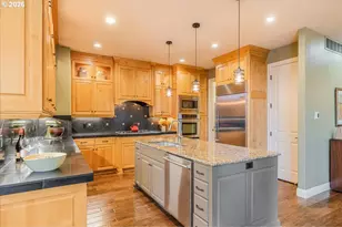 10279 SW Sitka Ct, Tualatin, OR 97062 - Photo 4
