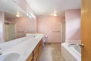 7805 SW Gearhart Dr, Beaverton, OR 97007 - Photo 20