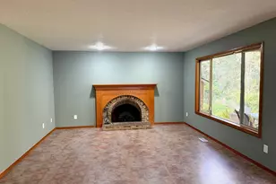 7805 SW Gearhart Dr, Beaverton, OR 97007 - Photo 10