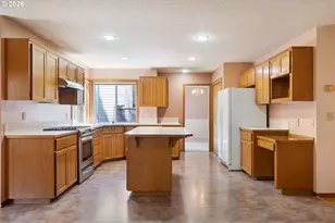 7805 SW Gearhart Dr, Beaverton, OR 97007 - Photo 18