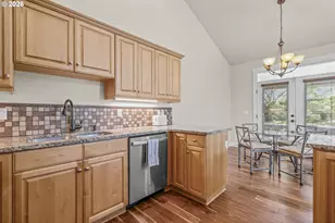 1902 NE Lucy Belle St, McMinnville, OR 97128 - Photo 18