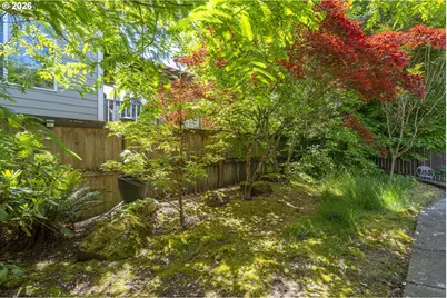 1902 NE Lucy Belle St, McMinnville, OR 97128 - Photo 40