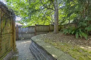 1902 NE Lucy Belle St, McMinnville, OR 97128 - Photo 36