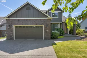 1902 NE Lucy Belle St, McMinnville, OR 97128 - Photo 1