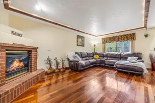 4738 NE 48th Pl, Portland, OR 97218 - Photo 4