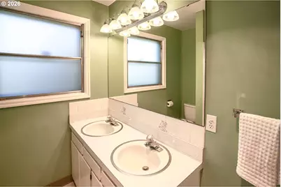 2110 Laurel Pl, Vancouver, WA 98661 - Photo 24