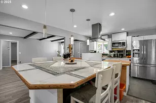 16637 NE Hassalo St, Portland, OR 97230 - Photo 4