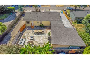 16637 NE Hassalo St, Portland, OR 97230 - Photo 16