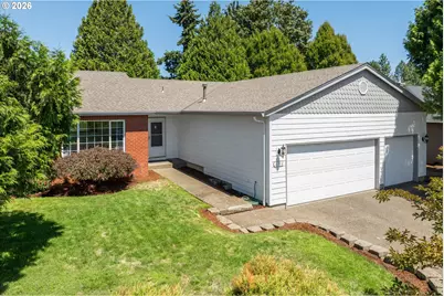 18918 Highland Dr, Oregon City, OR 97045 - Photo 2