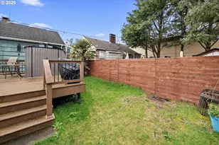 310 Avenue K, Seaside, OR 97138 - Photo 22
