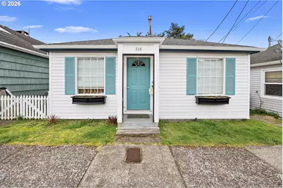310 Avenue K, Seaside, OR 97138 - Photo 2