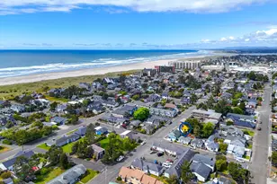 310 Avenue K, Seaside, OR 97138 - Photo 26