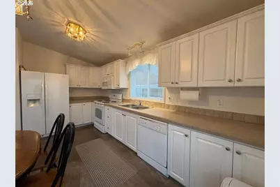 4940 Sunnyside (C-3) Rd SE, Salem, OR 97302 - Photo 4