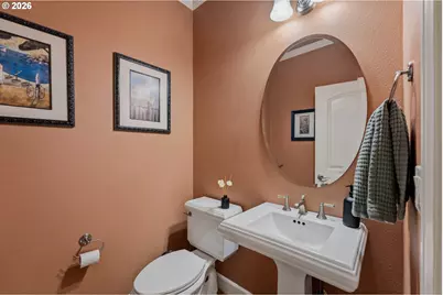5352 Washington Ct, Lake Oswego, OR 97035 - Photo 16