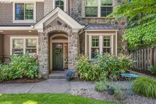 5352 Washington Ct, Lake Oswego, OR 97035 - Photo 2