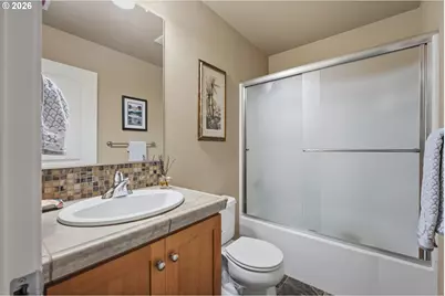 5352 Washington Ct, Lake Oswego, OR 97035 - Photo 40