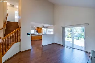 374 NE Burma Ct, Salem, OR 97301 - Photo 10