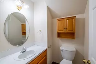 374 NE Burma Ct, Salem, OR 97301 - Photo 16