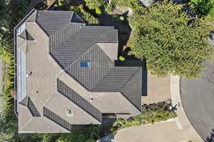 1615 NW Barnsley Ct, Portland, OR 97229 - Photo 46