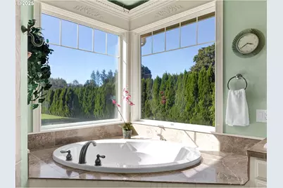 2011 River Loop 1, Eugene, OR 97404 - Photo 18