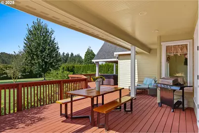 2011 River Loop 1, Eugene, OR 97404 - Photo 32