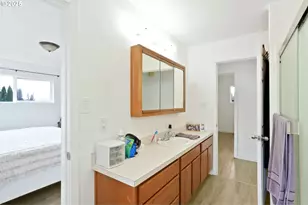 8975 S Pacific Hwy, Monmouth, OR 97361 - Photo 18