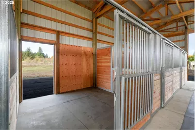 8975 S Pacific Hwy, Monmouth, OR 97361 - Photo 34