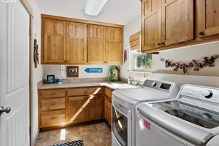 6820 SW George Millican Rd, Prineville, OR 97754 - Photo 20