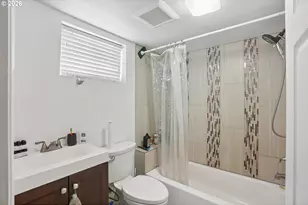 16820 SE Alder St, Portland, OR 97233 - Photo 32