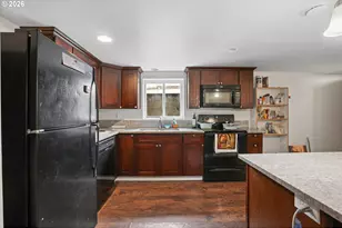 16820 SE Alder St, Portland, OR 97233 - Photo 26