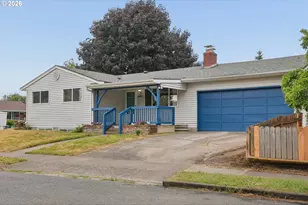 16820 SE Alder St, Portland, OR 97233 - Photo 4